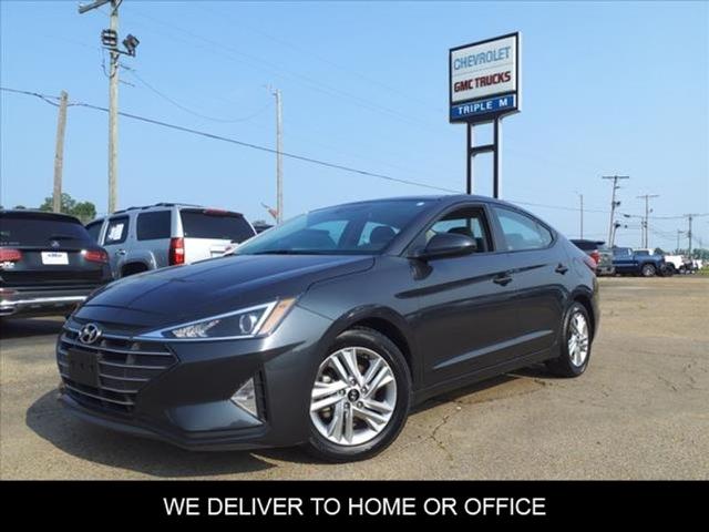 2020 Hyundai ELANTRA Vehicle Photo in CARTHAGE, MS 39051-5724